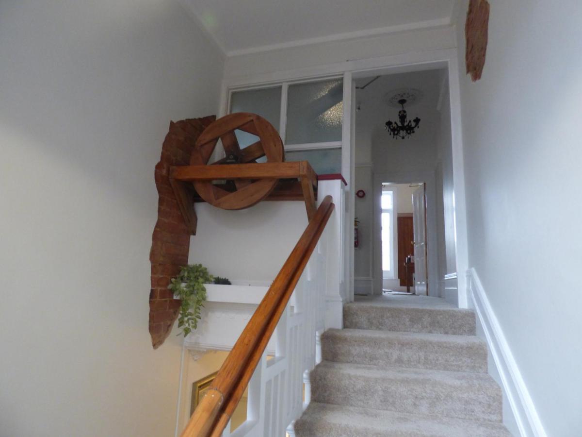 Sahara Guest House Dunedin Luaran gambar