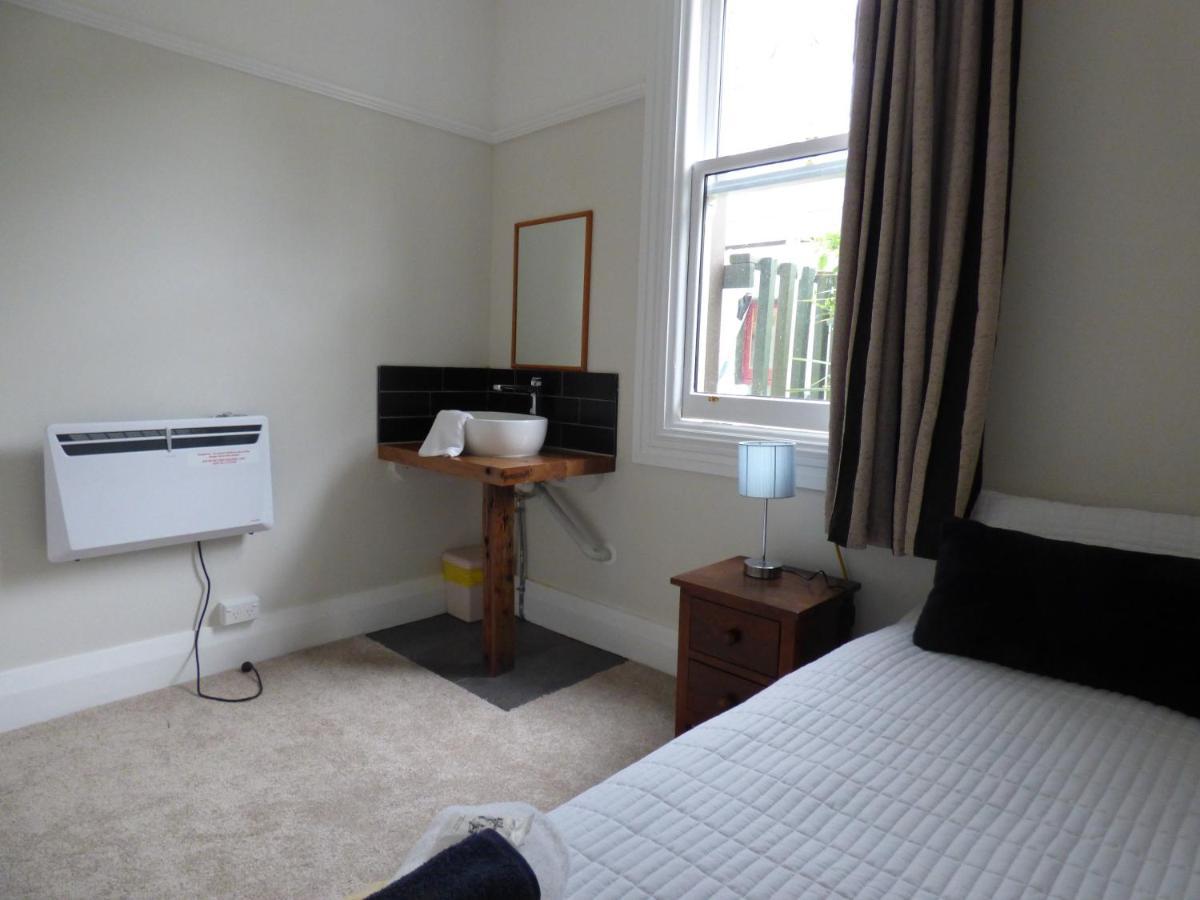 Sahara Guest House Dunedin Luaran gambar