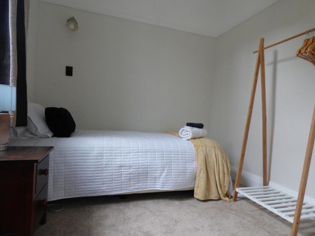 Sahara Guest House Dunedin Luaran gambar